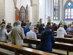 Vorstellung der Kommunionkinder in St. Crescentius ( © Karl-Franz Thiede)